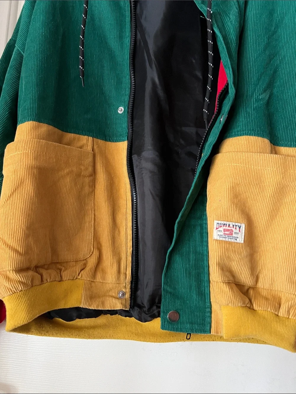 ZAFUL hooded Full zip Jacket ( Corduroy fabric / Zippers / Snap button)